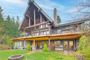 Mountain Views Peaceful Bainbridge Island Retreat